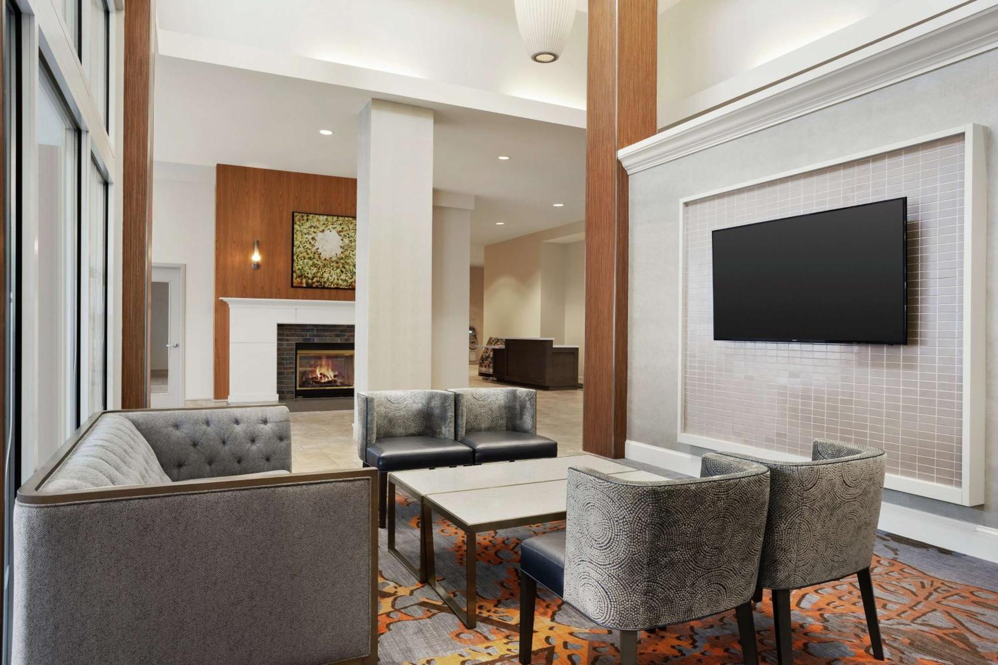 Hilton Garden Inn New Orleans Convention Center Buitenkant foto